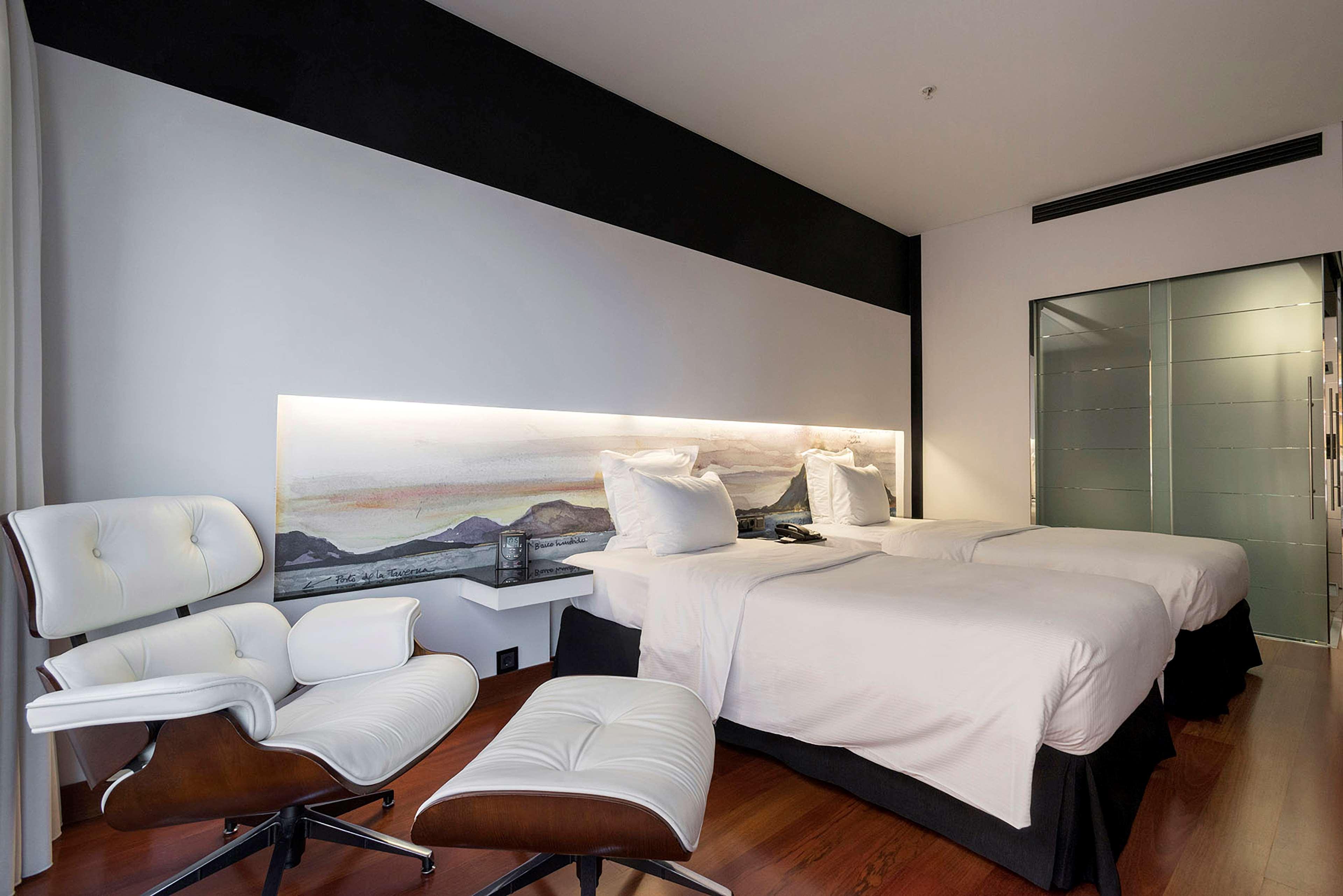 Hilton Madrid Airport Ξενοδοχείο Εξωτερικό φωτογραφία