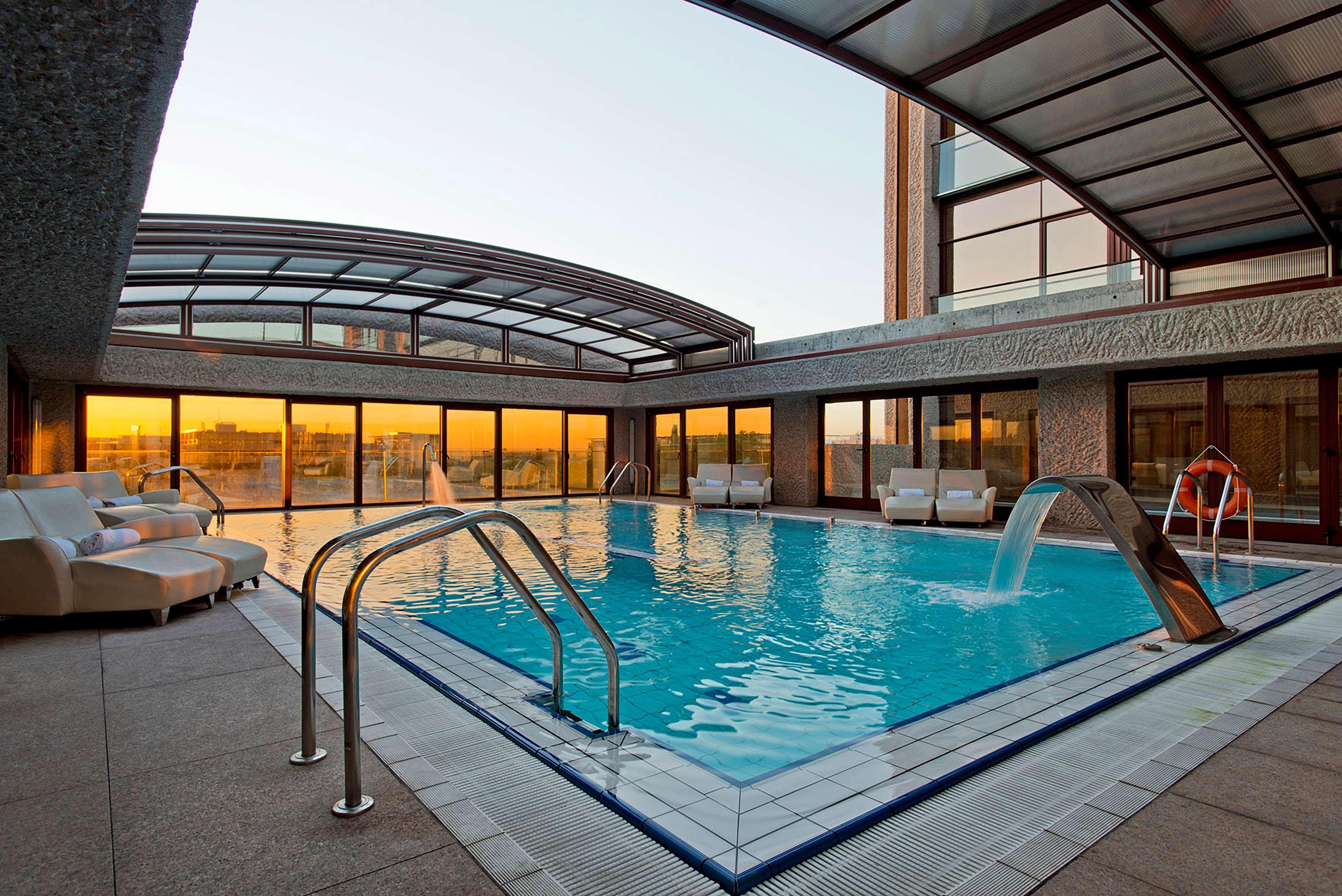 Hilton Madrid Airport Ξενοδοχείο Εξωτερικό φωτογραφία