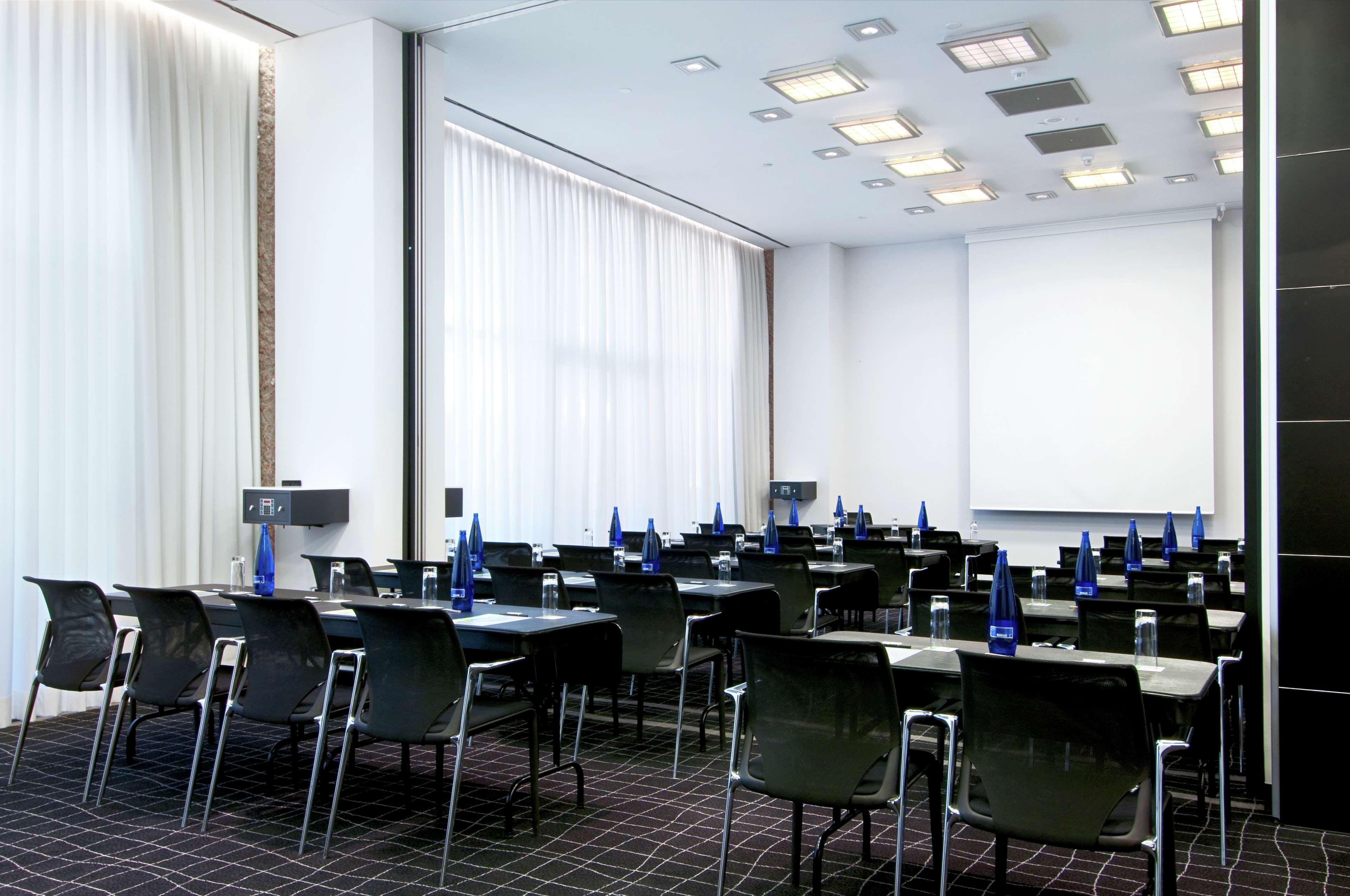 Hilton Madrid Airport Ξενοδοχείο Εστιατόριο φωτογραφία
