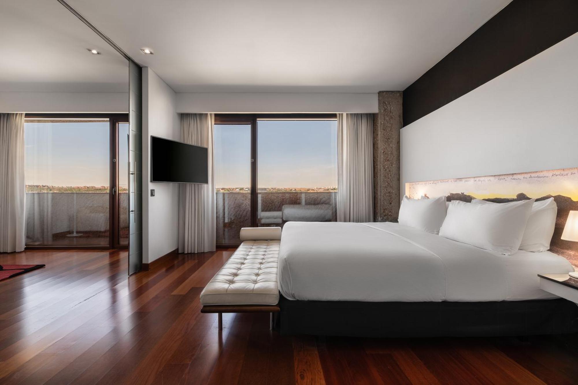 Hilton Madrid Airport Ξενοδοχείο Εξωτερικό φωτογραφία