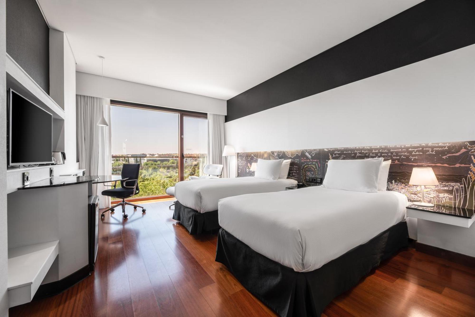 Hilton Madrid Airport Ξενοδοχείο Εξωτερικό φωτογραφία